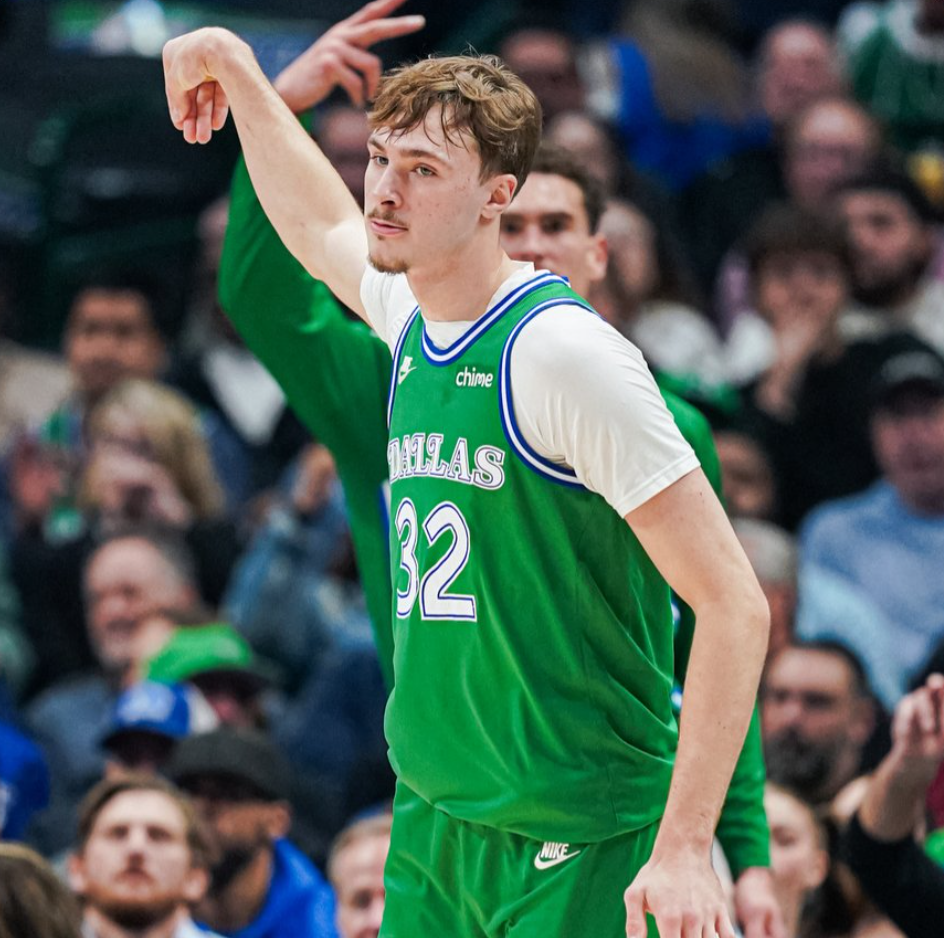 下一个詹皇真来了？弗拉格脚踝90度扭曲毫发无损 轰27+5献关键球