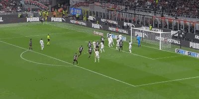 开云体育-【意甲】托莫里破门迪亚斯长途奔袭 AC米兰2比0尤文